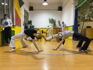 Copia di corso capoeira desequilibrio milano2